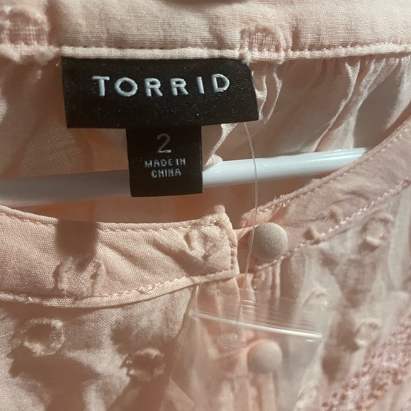 Torrid Orange Buttoned‎ Blouse with Peter Pan Collar - Picture 10 of 10